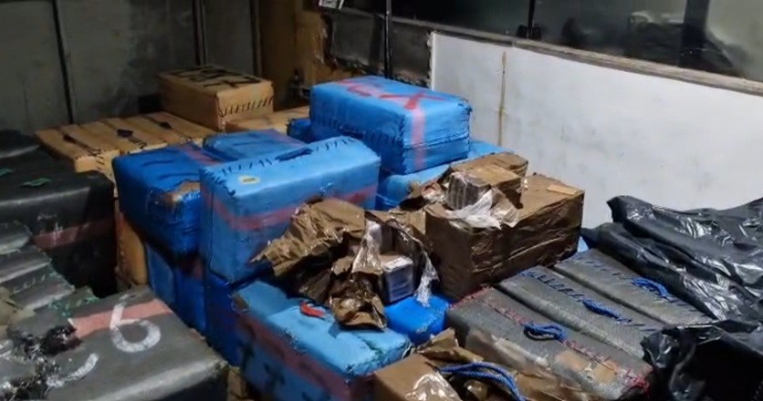 Polícia Civil apreende duas toneladas de haxixe na Zona Oeste do Rio