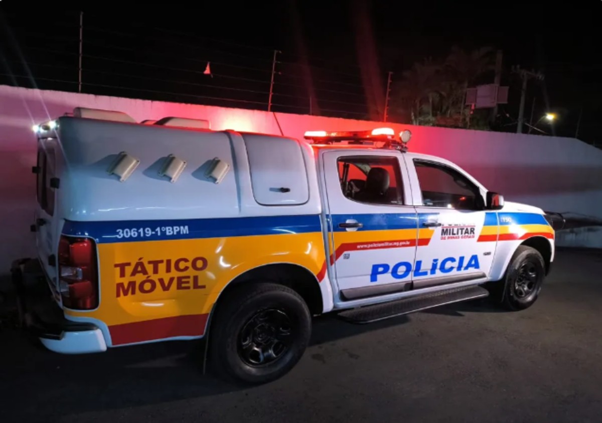 Homem morre após ser esfaqueado e pular do 3º andar para fugir de ataque