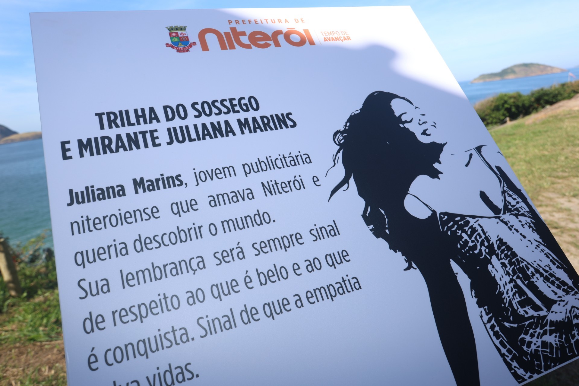 Juliana Marins: placa em mirante que ganhou nome de jovem será inaugurada nesta terça em Niterói