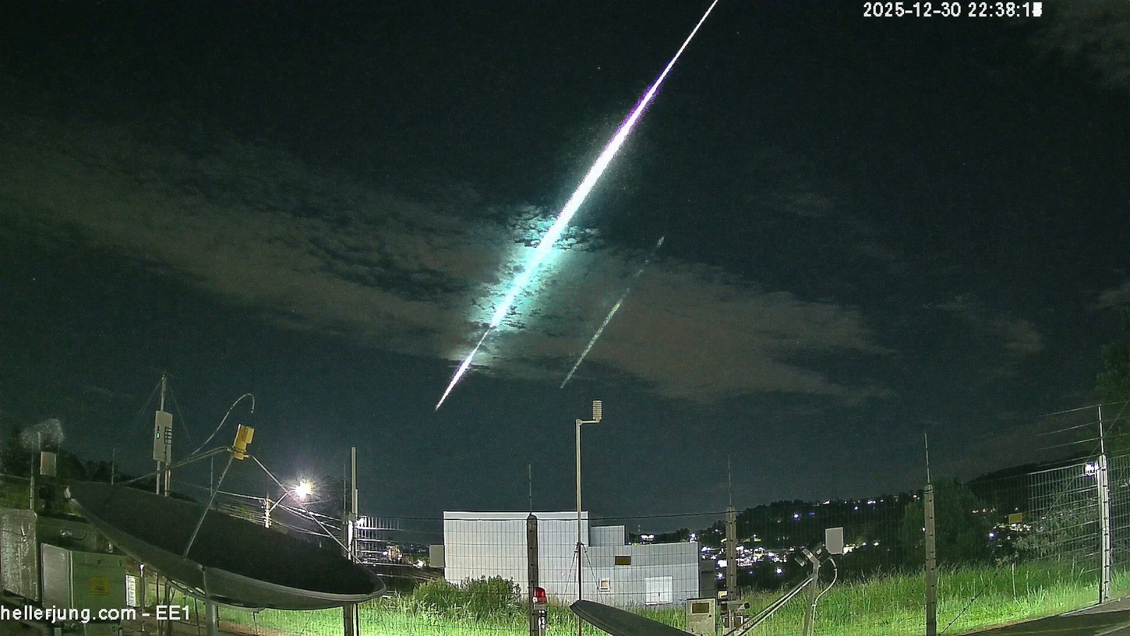 VÍDEO: Meteoro de brilho intenso é registrado por observatório no RS