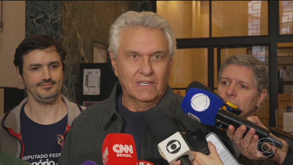 Ronaldo Caiado, candidato pelo PSD à Presidência, faz campanha em São Paulo — Foto: Jornal Nacional/ Reprodução