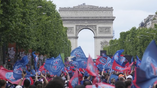 Depois de noite violenta, PSG celebra título da Champions com festa em Paris 