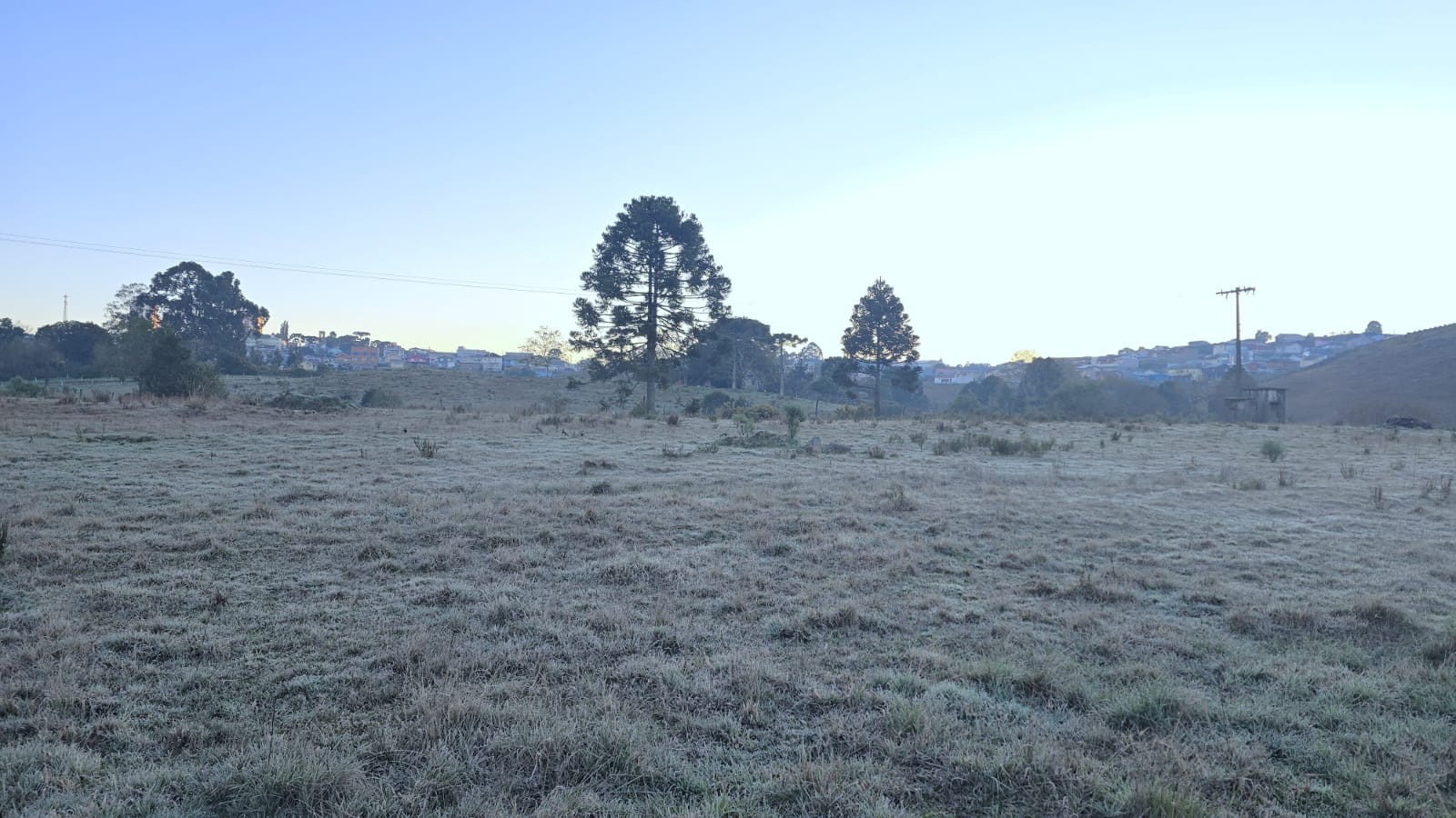 Após fortes chuvas, SC tem risco moderado para ocorrências de frio intenso e agitação marítima