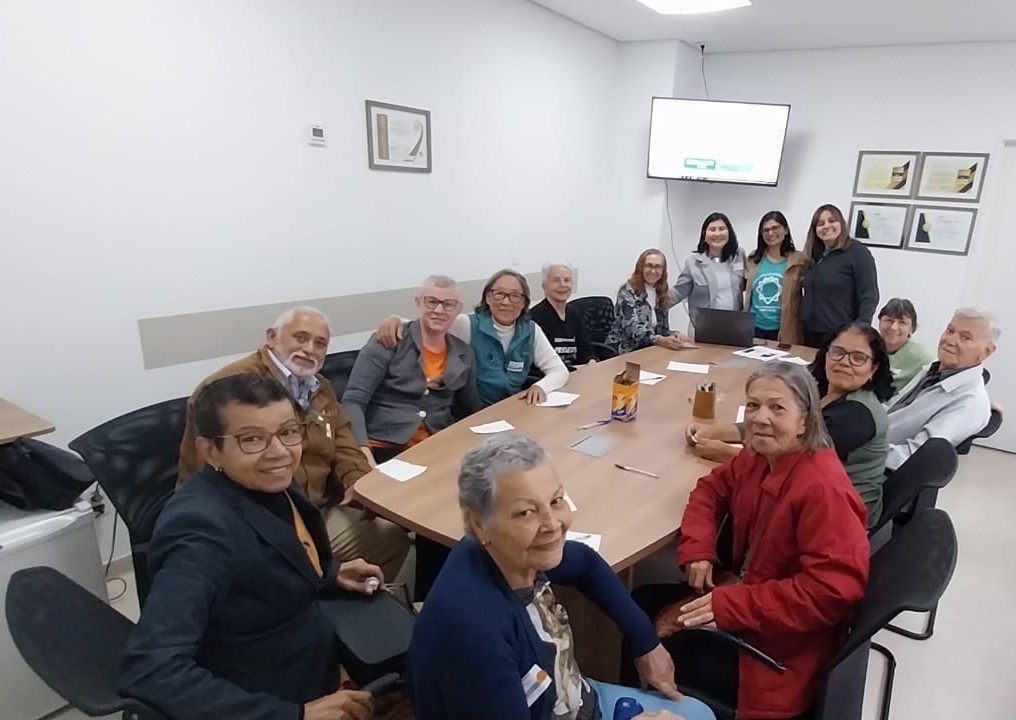 Unimed Resende e FNCC promovem encontro de acolhimento para pacientes oncológicos
