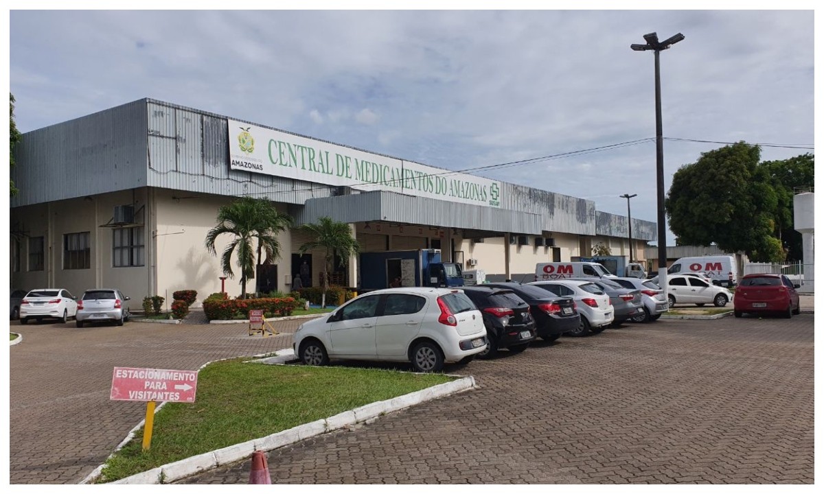 TCE-AM aponta falhas na Central de Medicamentos do Amazonas e cobra melhorias no controle de remédios