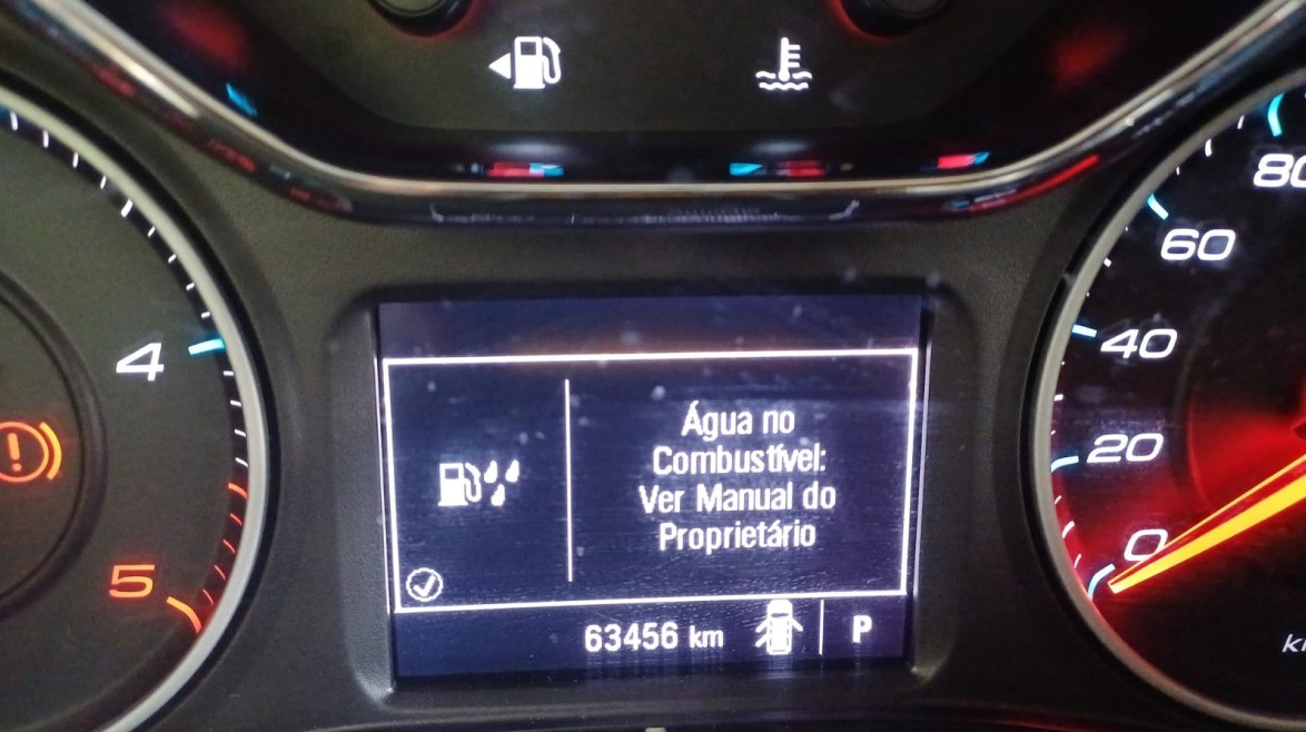 Viatura da PRF sofre pane após usar combustível adulterado em Campina Grande; donas de posto são autuadas