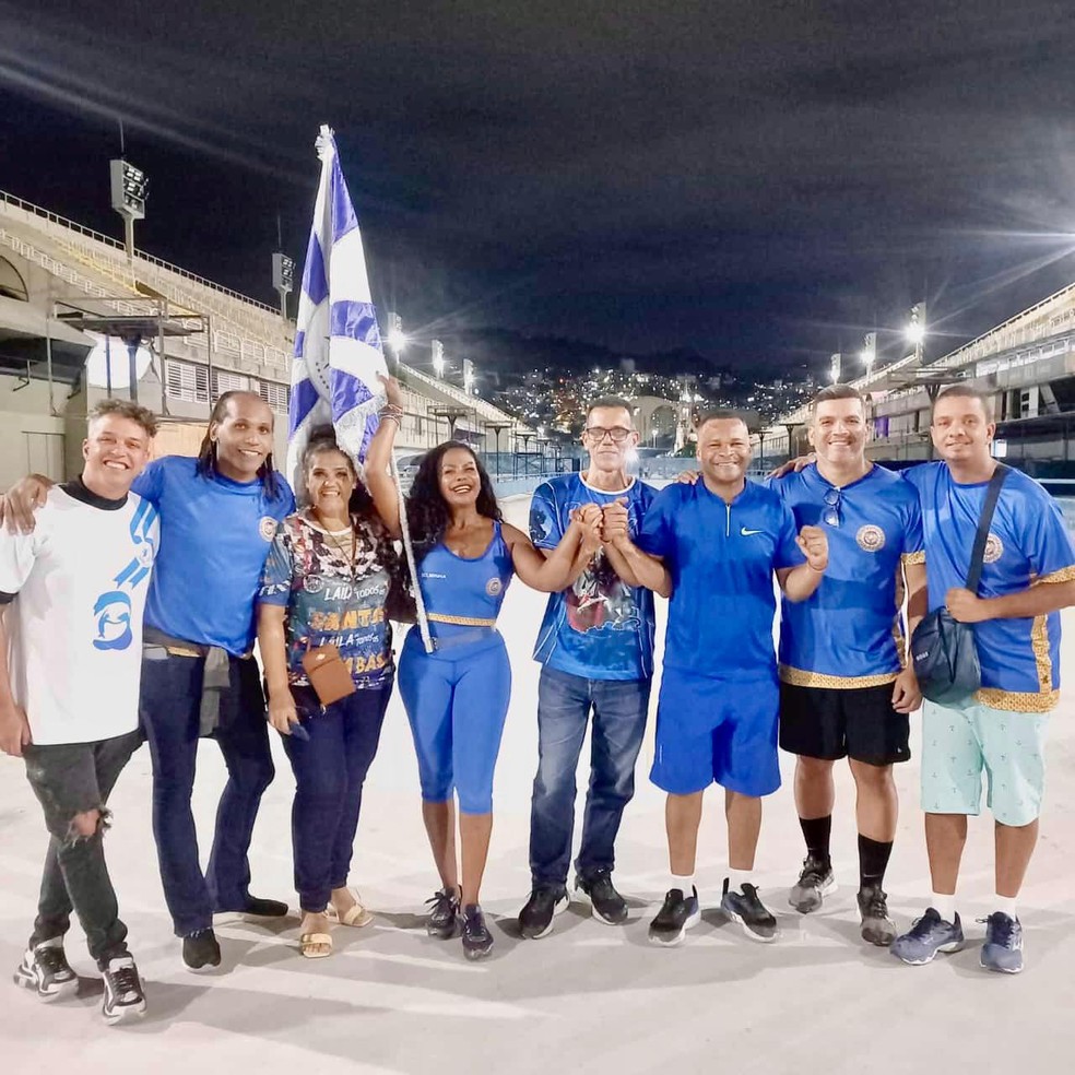 Filho de Laíla conduzirá harmonia de Selminha Sorriso e Claudinho em desfile da Beija-Flor em homenagem ao pai em 2025 — Foto: Divulgação
