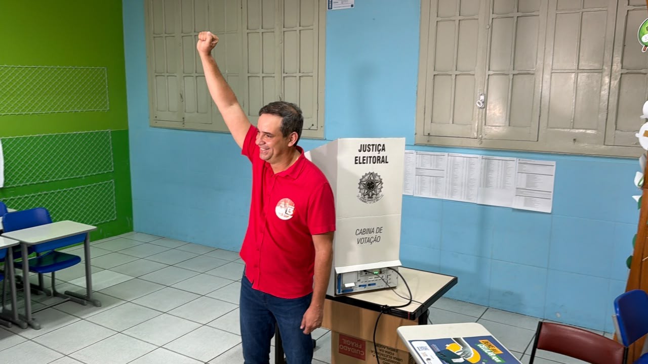 Cadu de Lula (PT) vota em Natal