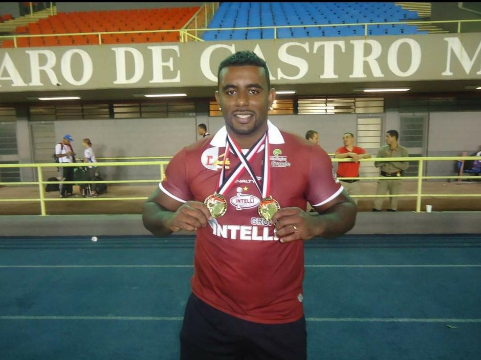 Thiago Paulino conquista o vice-campeonato mundial em Paris - Jornal  NovaCidade - Orlândia e região