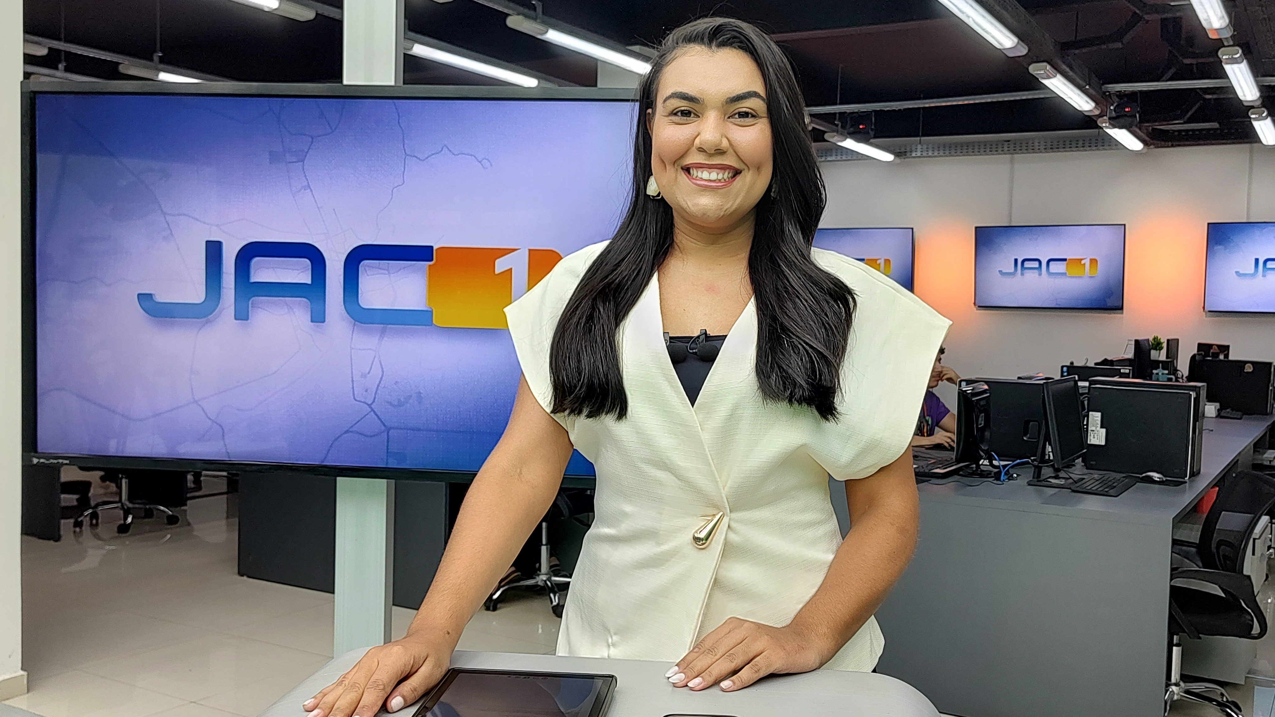 AO VIVO: Assista ao JAC1 com Melícia Moura