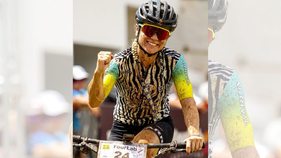 Laís Saes compartilhava rotina no ciclismo com seguidores nas redes sociais — Foto: Reprodução/Instagram