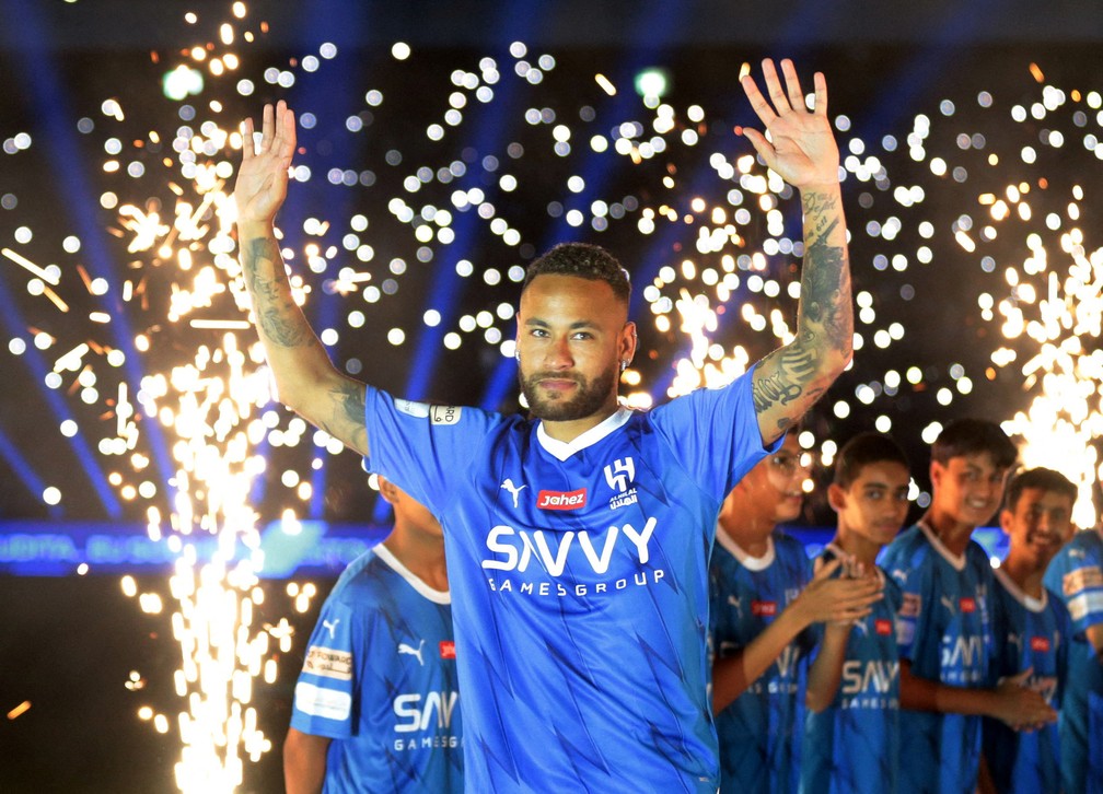 Neymar  apresentado no Al-Hilal antes de jogo de estreia, em 19 de agosto de 2023  Foto: Ahmed Yosri/Reuters