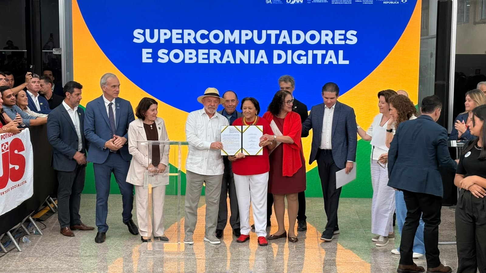 Lula anuncia implantação de supercomputador de R$ 1 bilhão no RN para processamento de dados e IA