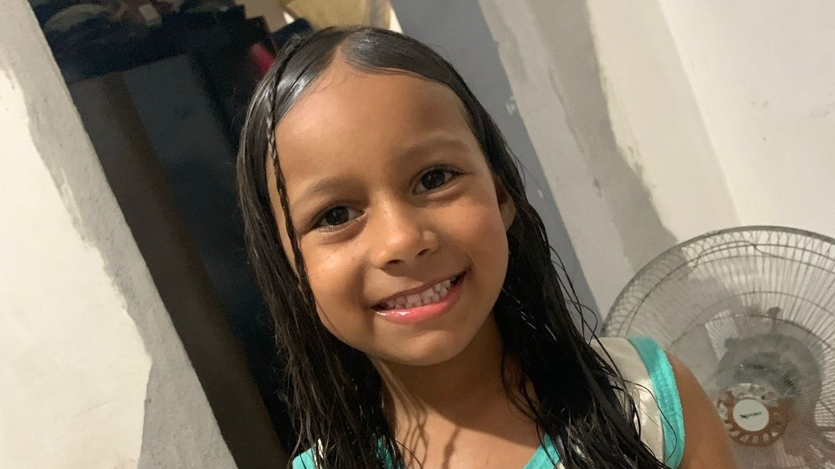 Crime Horrendo em Nova Iguaçu: Menina de 7 Anos é Morta em Invasão