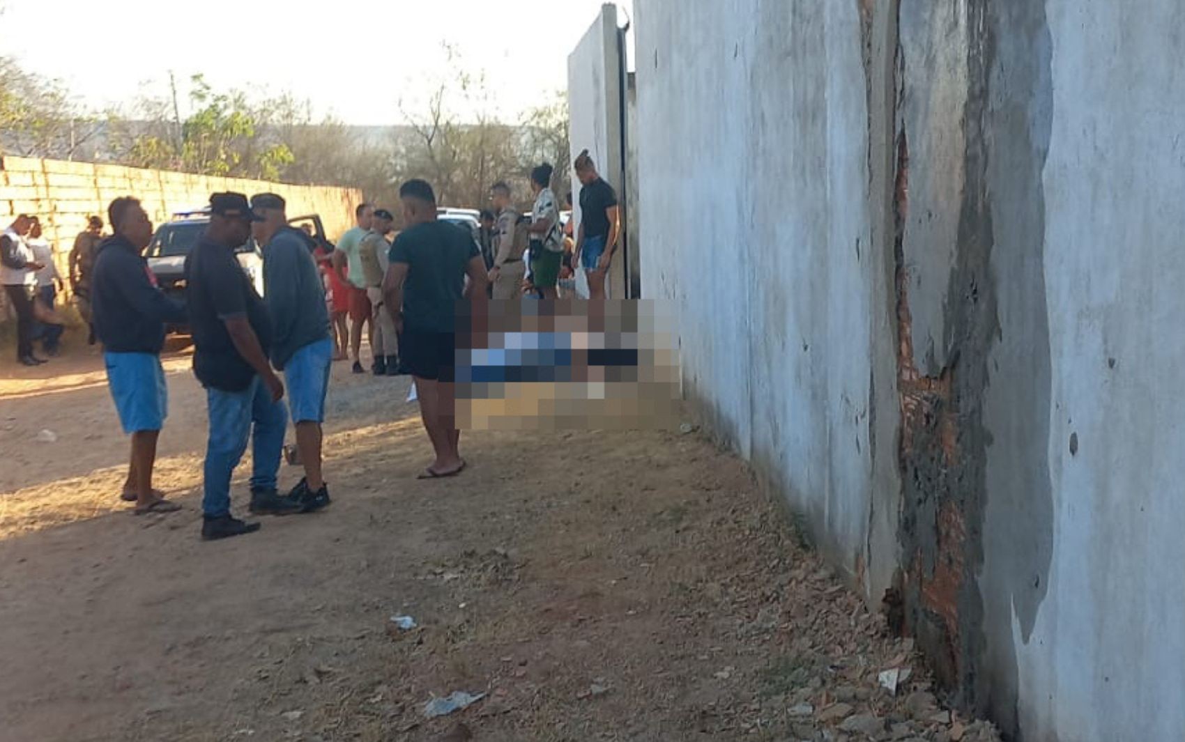 Três pessoas são mortas a tiros e uma fica gravemente ferida durante festa em chácara na Bahia
