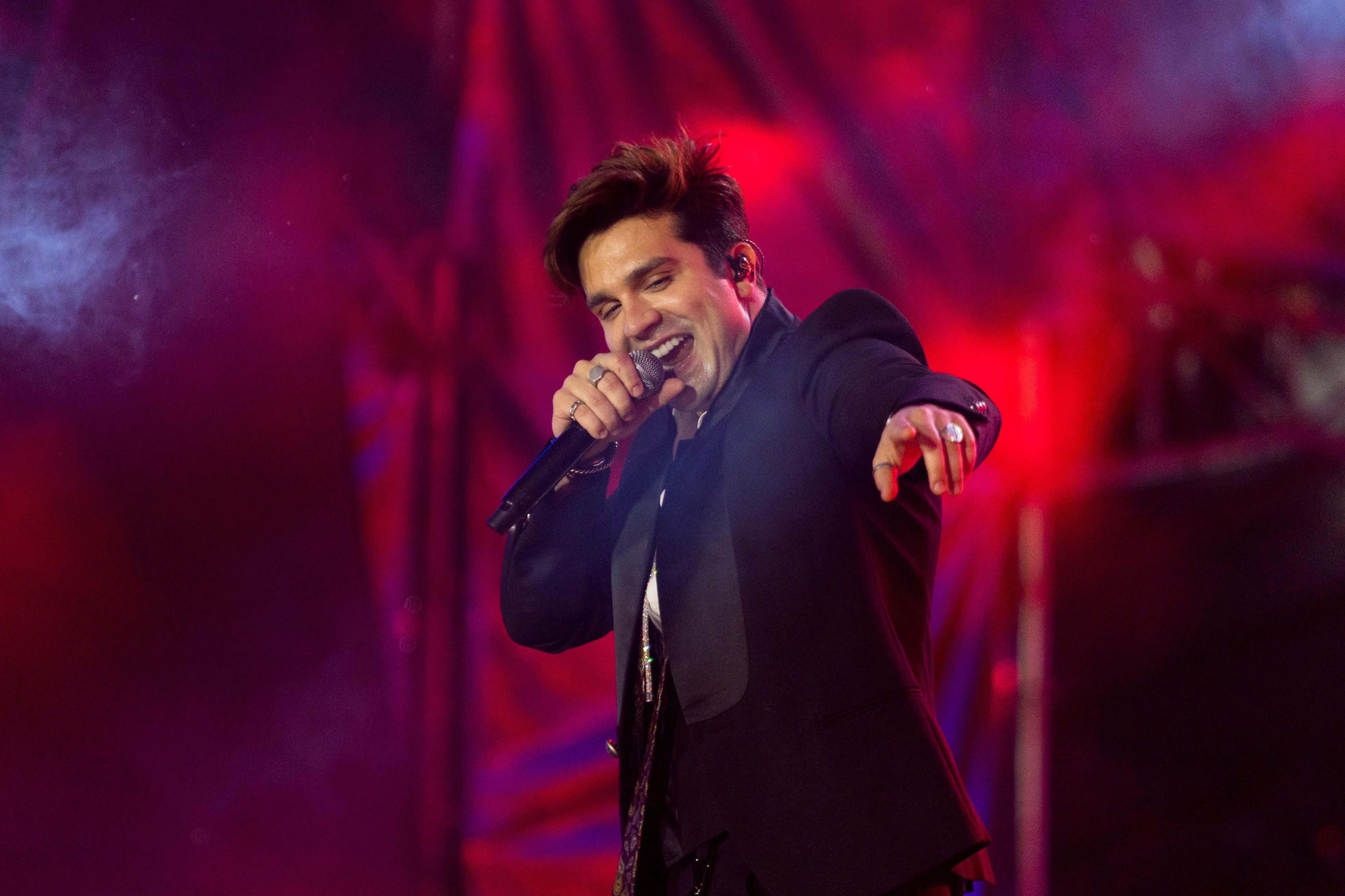 Luan Santana grava DVD em Curitiba