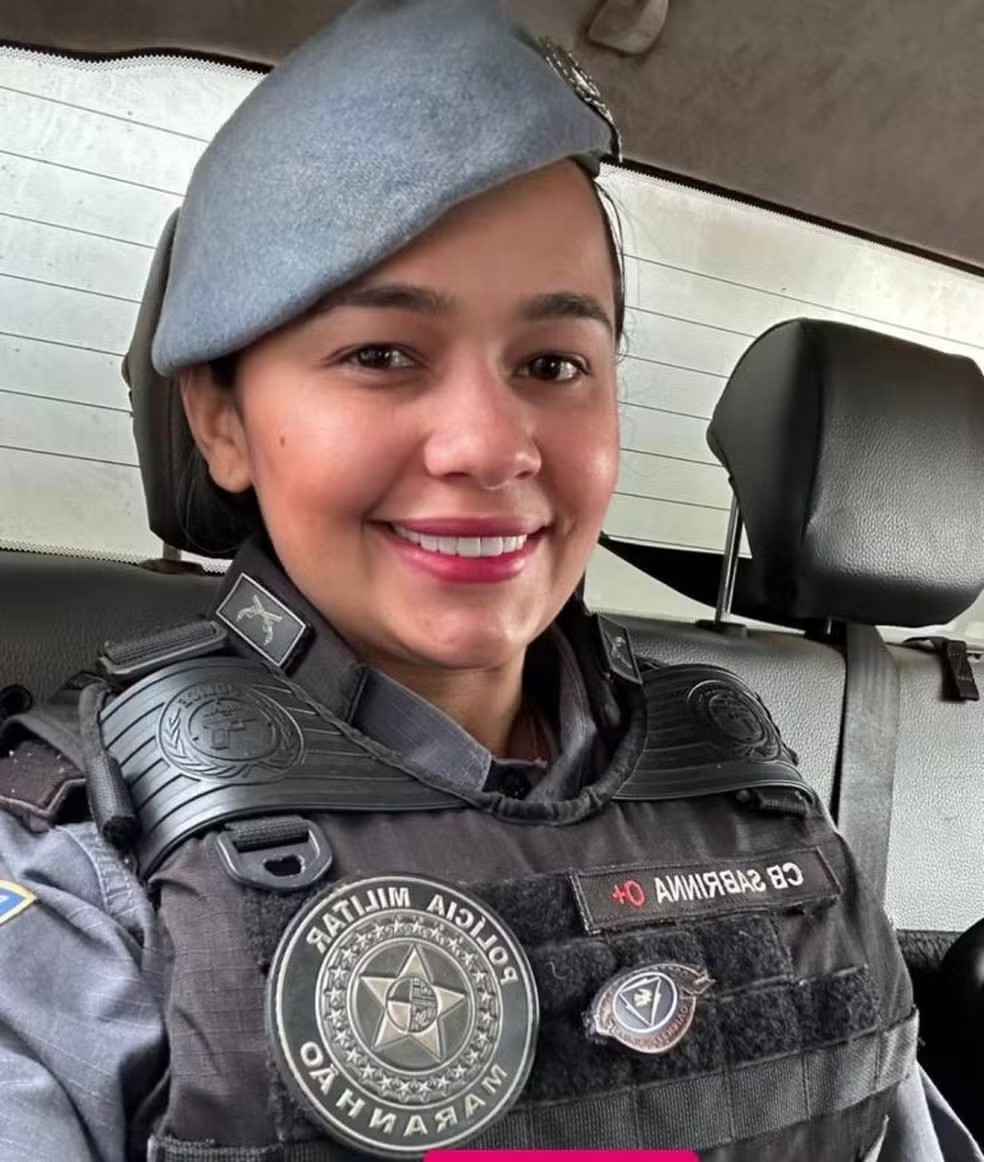 A cabo Sabrinna foi denunciada pelo Ministério Público por homicídio qualificado e cumpre prisão domiciliar em Imperatriz desde o mês de maio, acompanhada por tornozeleira eletrônica. — Foto: Arquivo pessoal