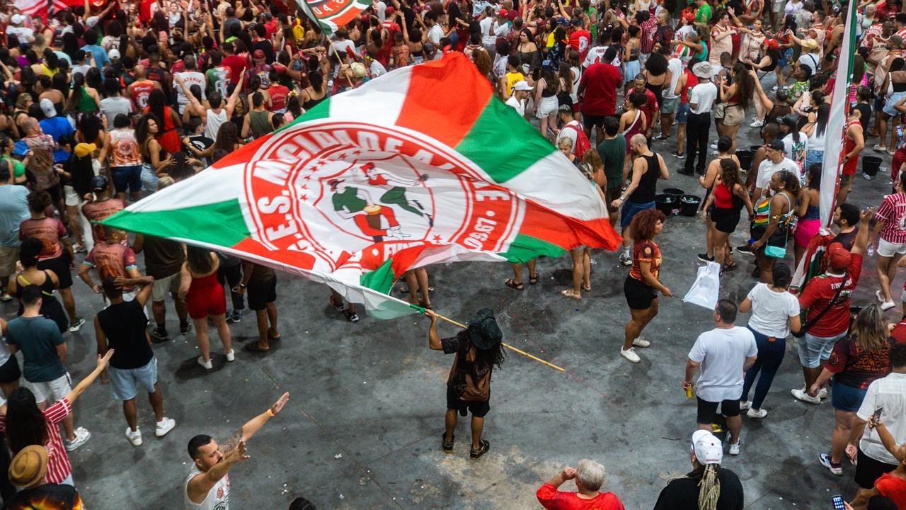 Desfile das Campeãs: veja ordem e horários das escolas que voltam ao Sambódromo neste sábado