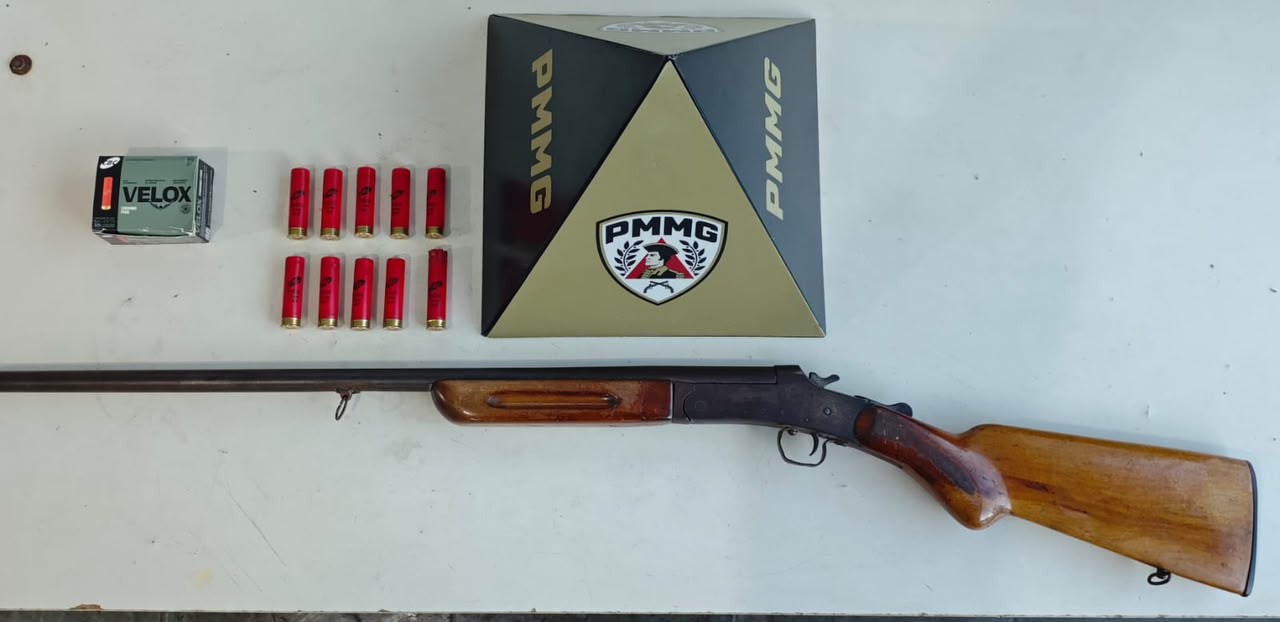 Padrasto é preso após ameaçar enteada de 15 anos com arma durante discussão em MG