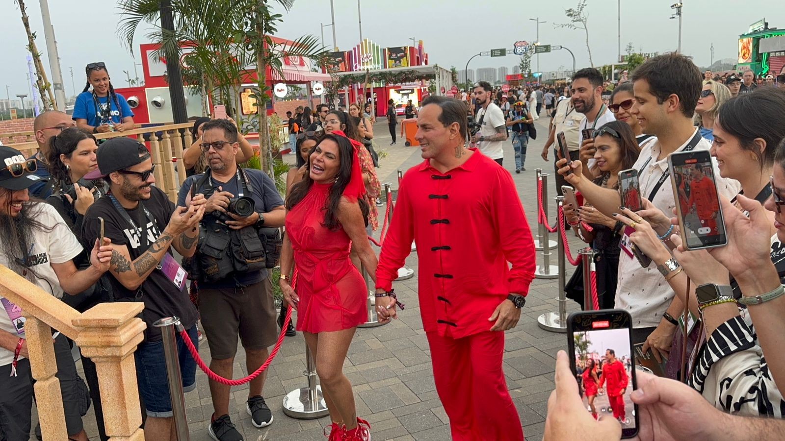 No Rock in Rio, Gretchen renova votos de casamento pela terceira vez com o 18º marido, Esdras Souza