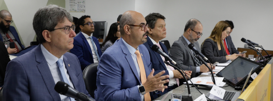Federalização de estatais, transferência de imóveis e mais: governo de MG apresenta projetos para pagar dívida com União
