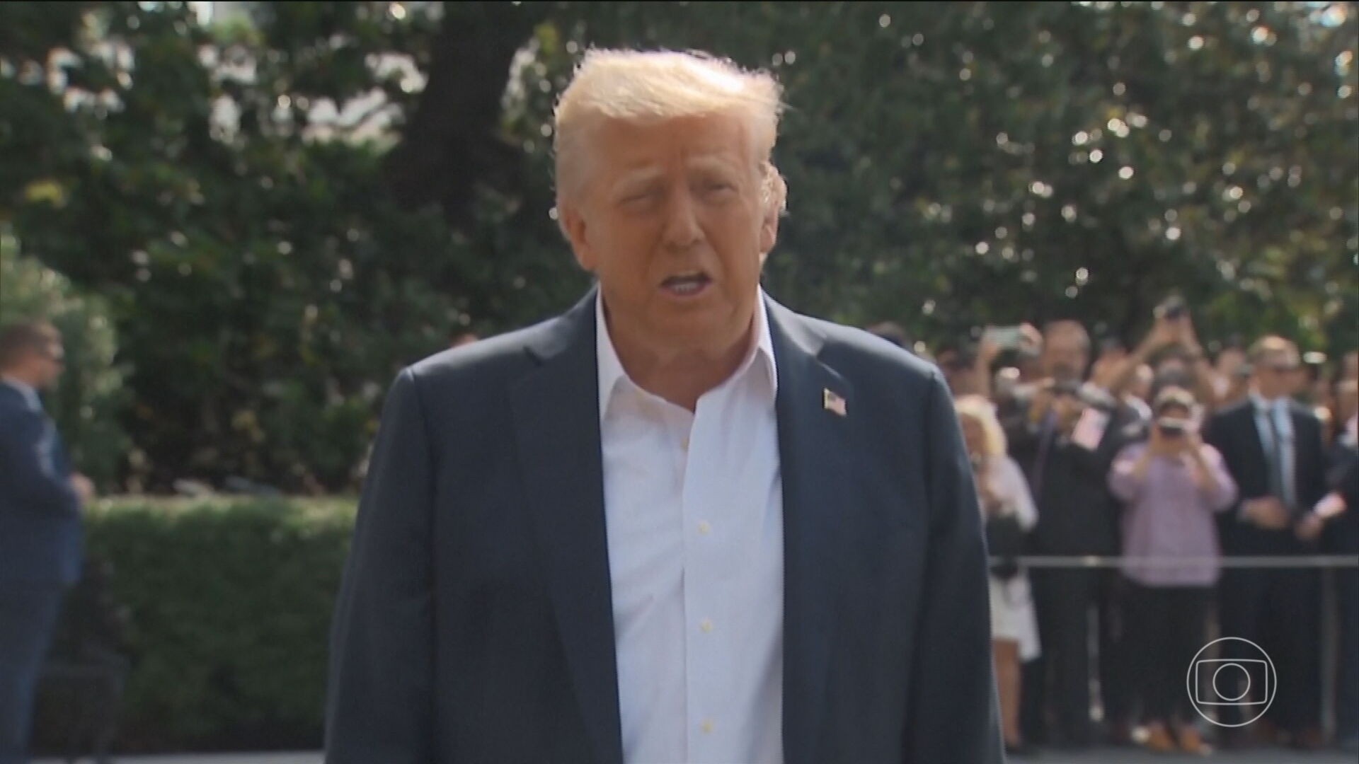 Trump comenta pela primeira vez a crise com o Brasil e diz que ainda não é hora de conversar com Lula