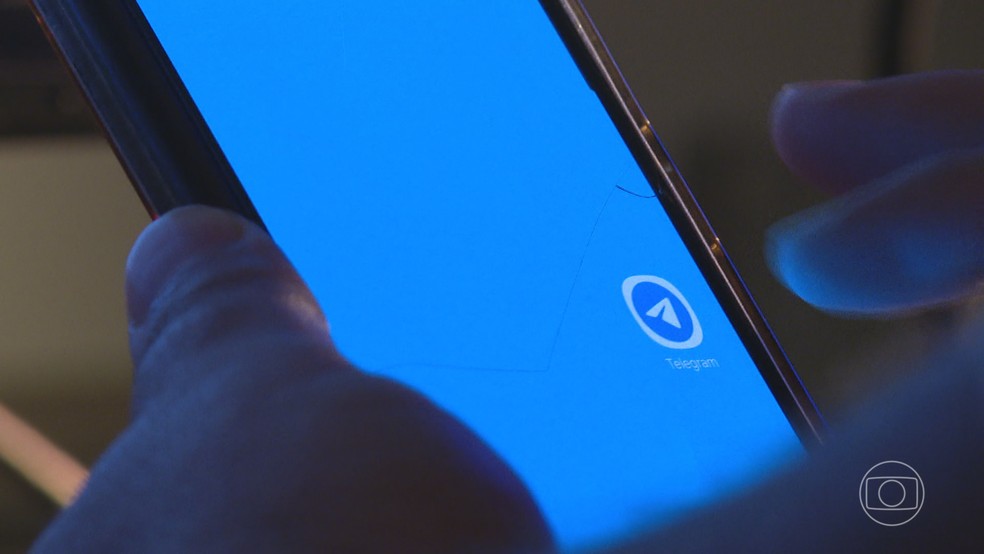 Pedofilia na internet: mais de 1 milhão de usuários do Telegram compartilham imagens de abuso sexual infantil — Foto: Jornal Nacional/ Reprodução