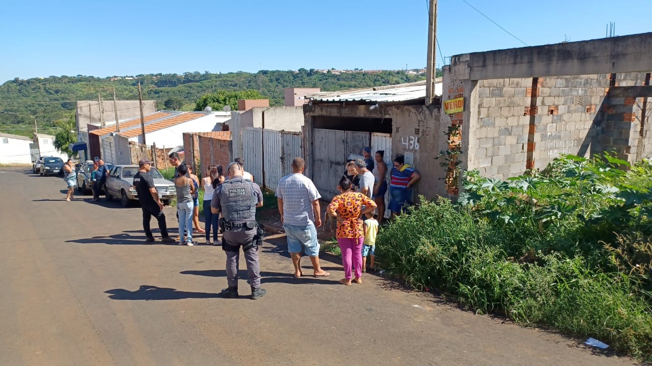 Mecânico de 53 anos é assassinado a tiros em garagem de casa em São Carlos - Portais