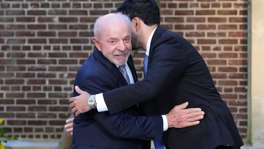 Lula volta a chamar Trump de imperador e ameaça reciprocidade se não houver acordo