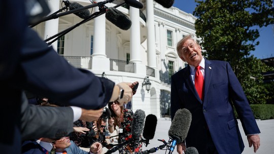 Trump diz que está acompanhando 'muito de perto' as eleições do Brasil