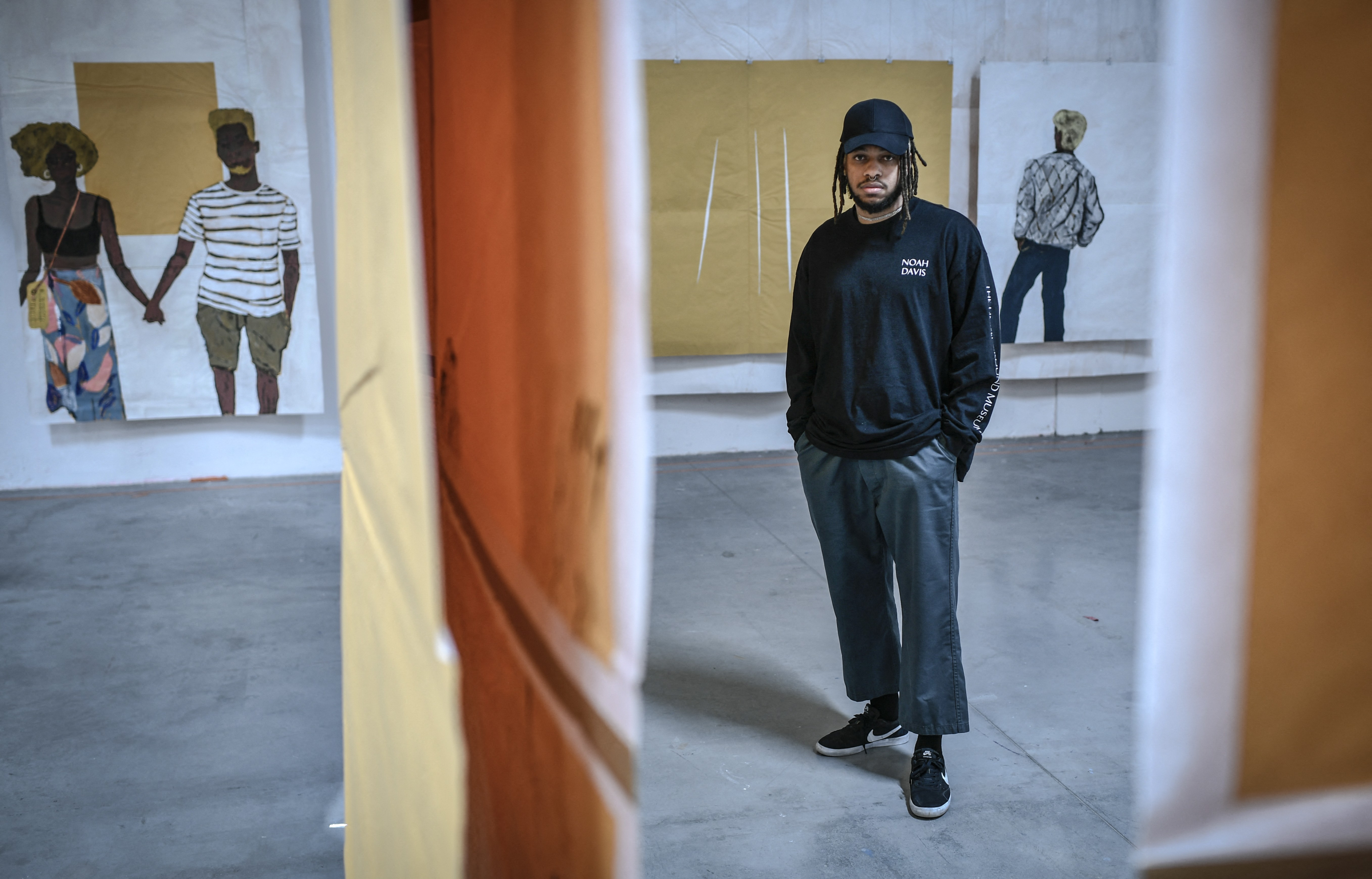 Nascido em favela carioca, pintor Maxwell Alexandre expõe obras em ...