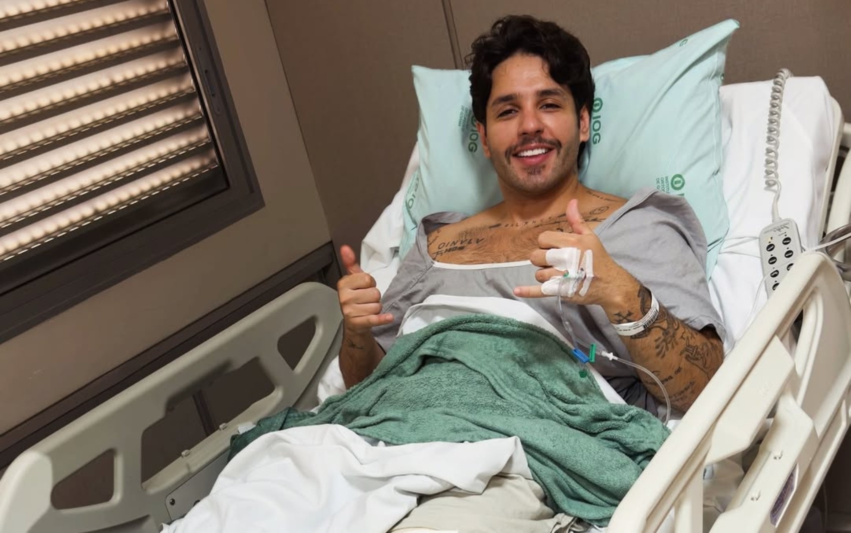 Cantor Guilherme passa por cirurgia em Goiânia 