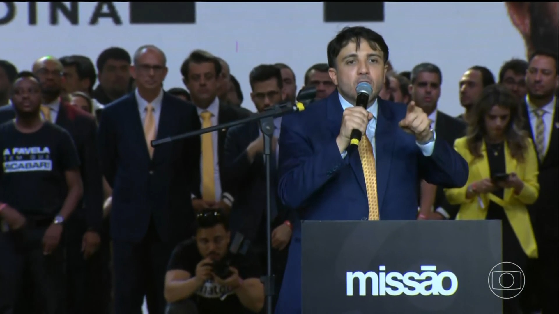 Missão oficializa candidatura de Renan Santos à Presidência da República