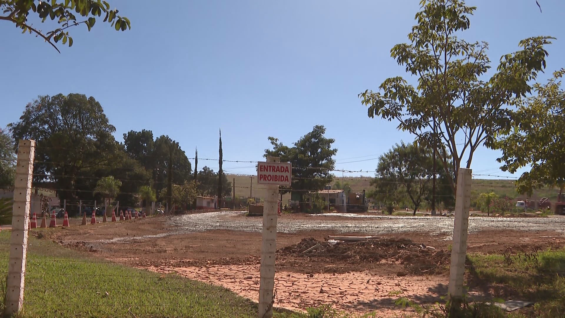 Trabalhador morre após ser atingido por caminhão na Estrutural, no DF