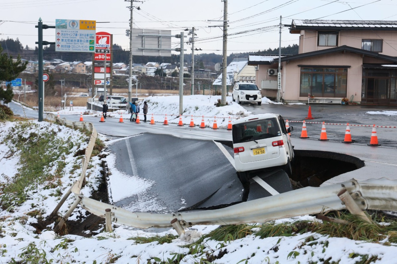 Japão alerta para possibilidade de megaterremoto após tremor