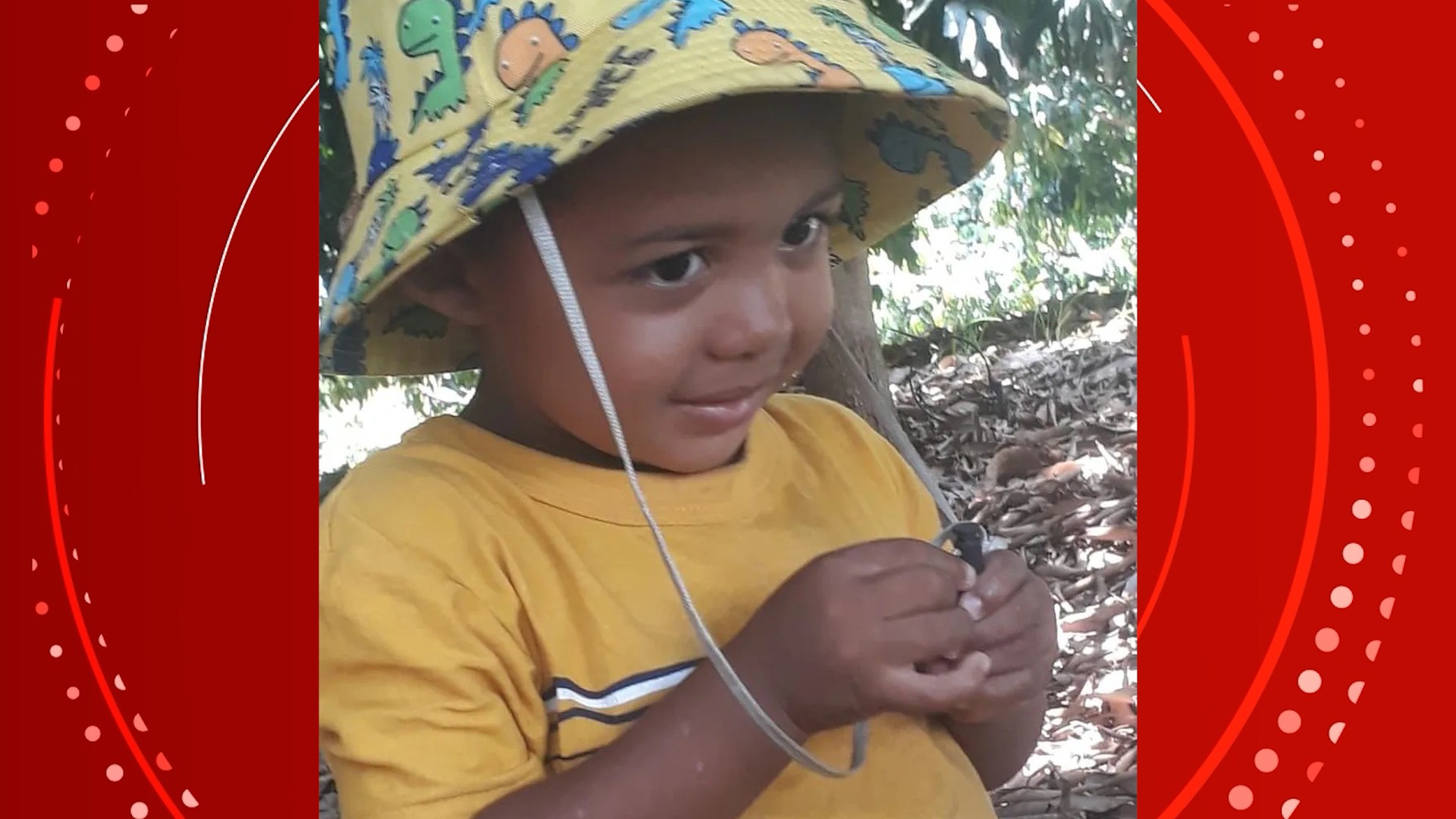 Menino de 2 anos morre após ser atropelado por carro na Bahia; vítima foi pegar bola na pista