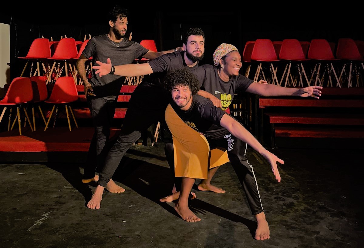 Centro cultural oferece bolsas para curso de teatro em Salvador
