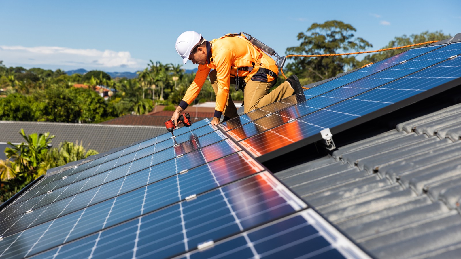 Falta de manutenção em sistemas de energia solar pode reduzir eficiência