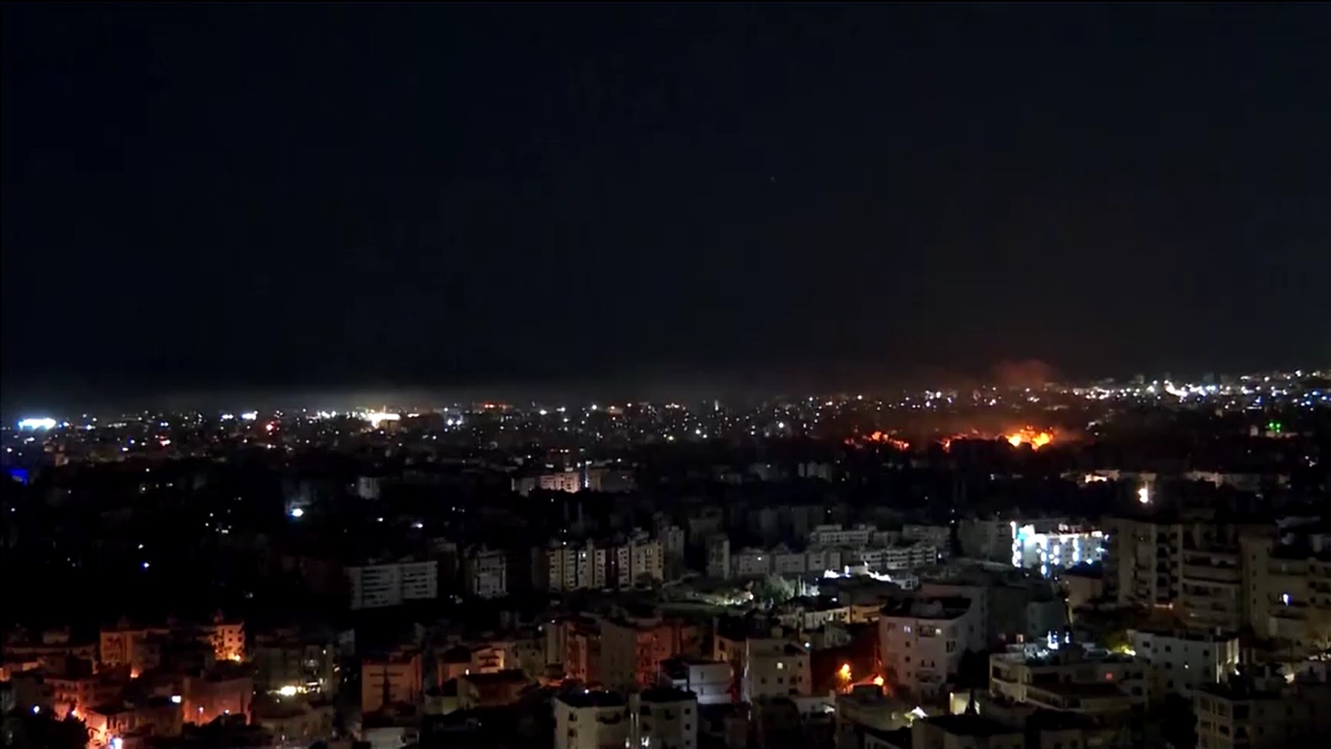 Ataque israelense a hotel no Líbano deixa ao menos quatro mortos, diz agência