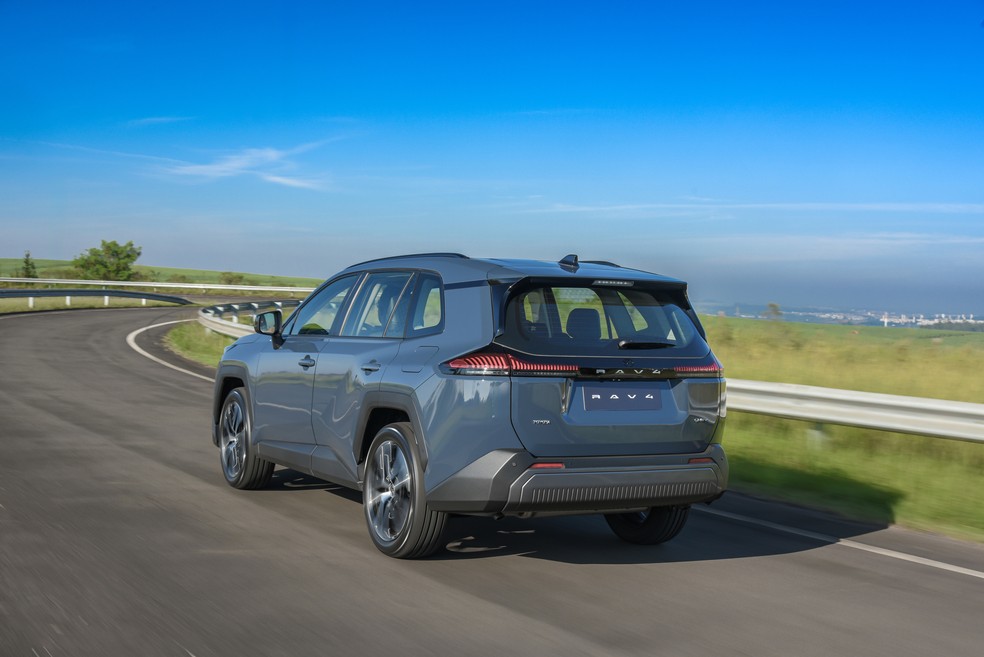 Nova geração do Toyota RAV4 — Foto: Divulgação / Toyota