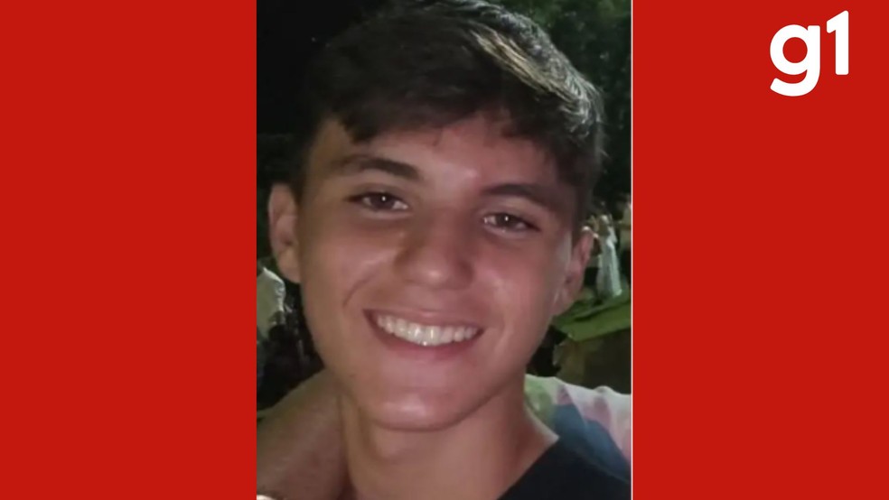 Volmir Paulo Corá Neto, de 15 anos, morreu após acidente entre bicicleta elétrica e pulverizador nesta quinta-feira (19) — Foto: Reprodução