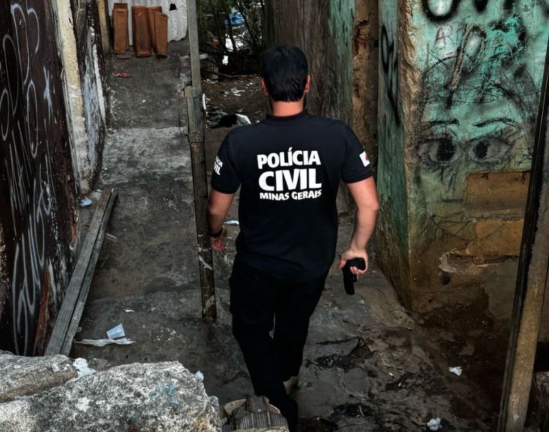 Operação prende 25 suspeitos de vender armas para facções em Governador Valadares