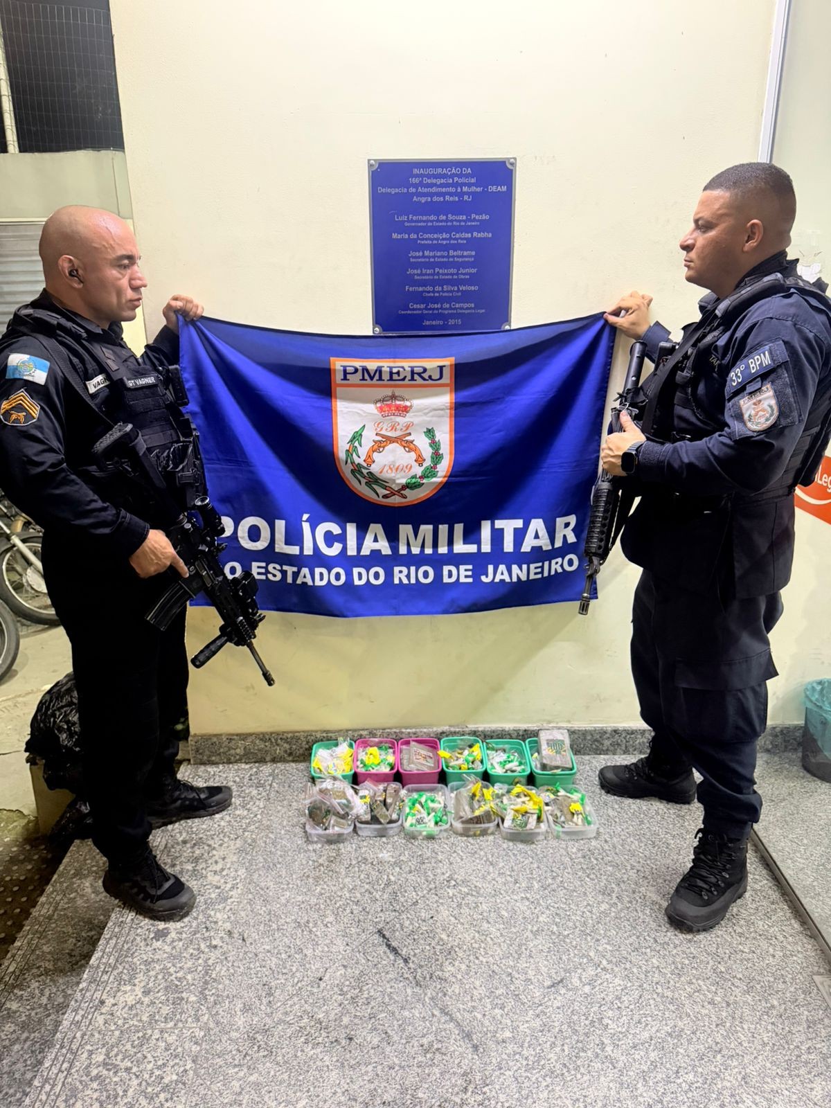 Homem é preso por tráfico de drogas em Angra dos Reis