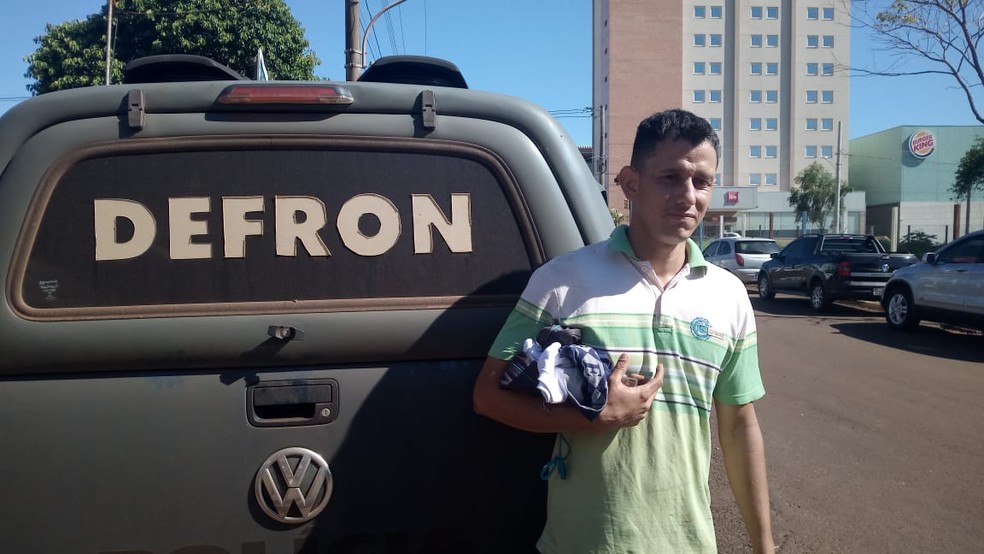 G1 - Rapaz é preso em rodovia de MS com arsenal que seria entregue na  capital - notícias em Mato Grosso do Sul