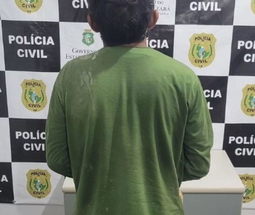 Na época, ele tinha 28 anos e a vítima 12.  O crime ocorreu em 2015, no município de Lavras da Mangabeira. A prisão aconteceu na cidade de Iguatu. — Foto: Reprodução/TV Verdes Mares