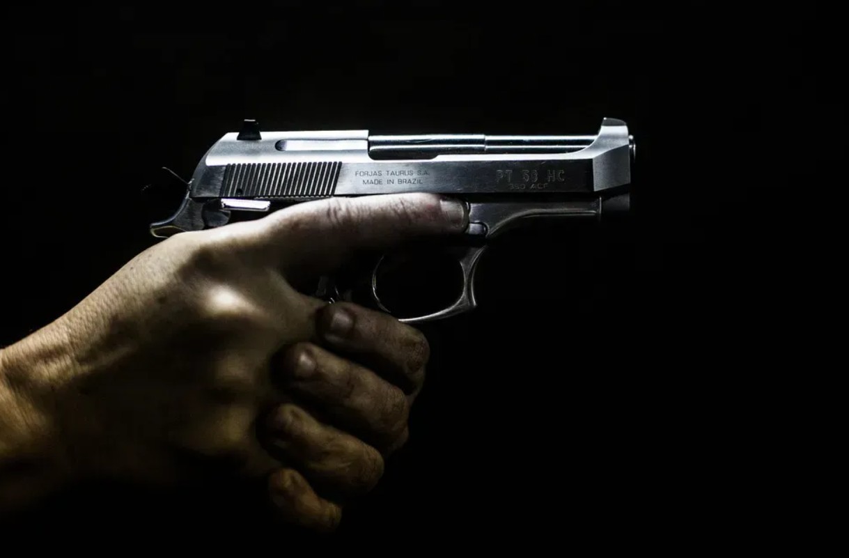 Dois postos de combustível e um depósito de material de construção são alvo de criminosos na Grande São Luís