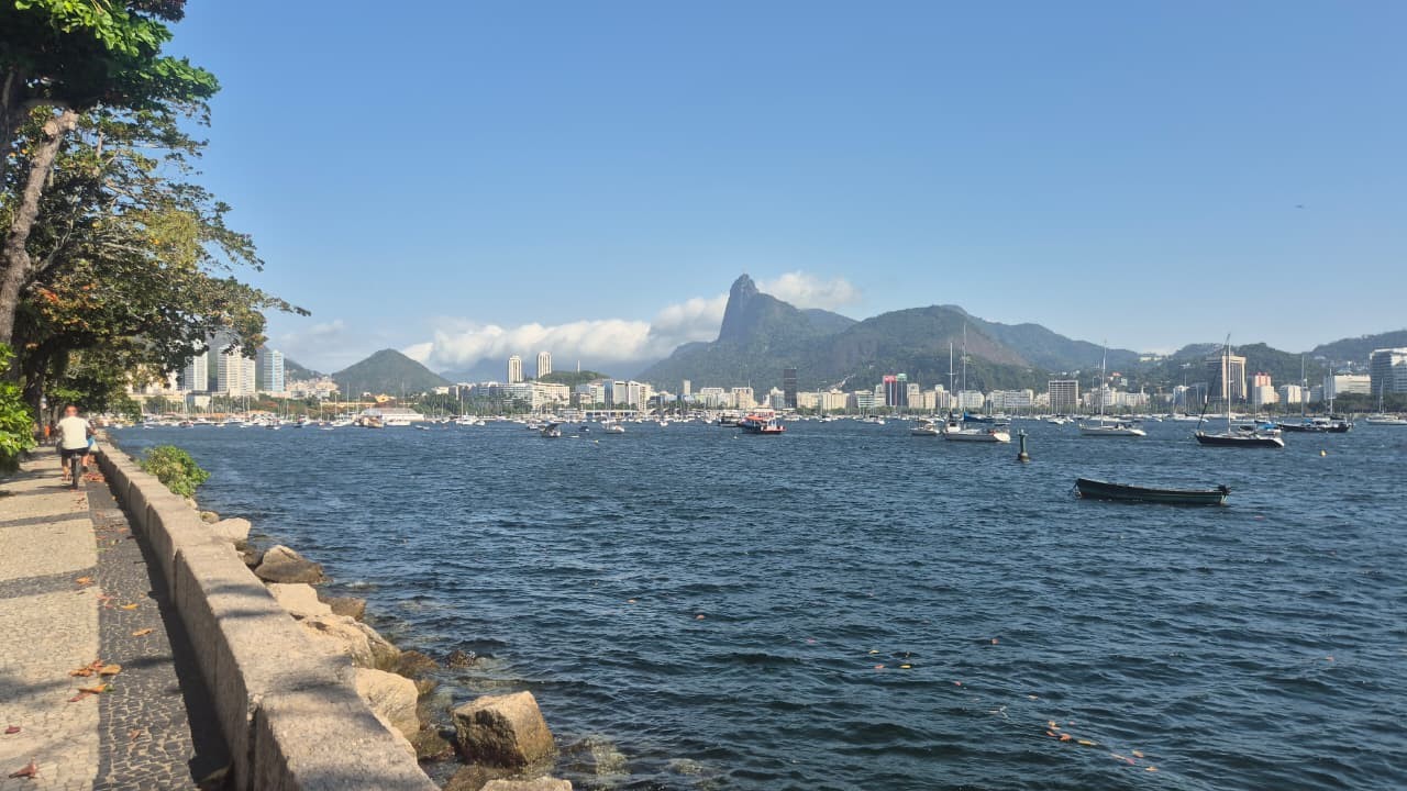 Rio registra rajadas de vento forte neste domingo; Copacabana tem vento acima de 60 km/h