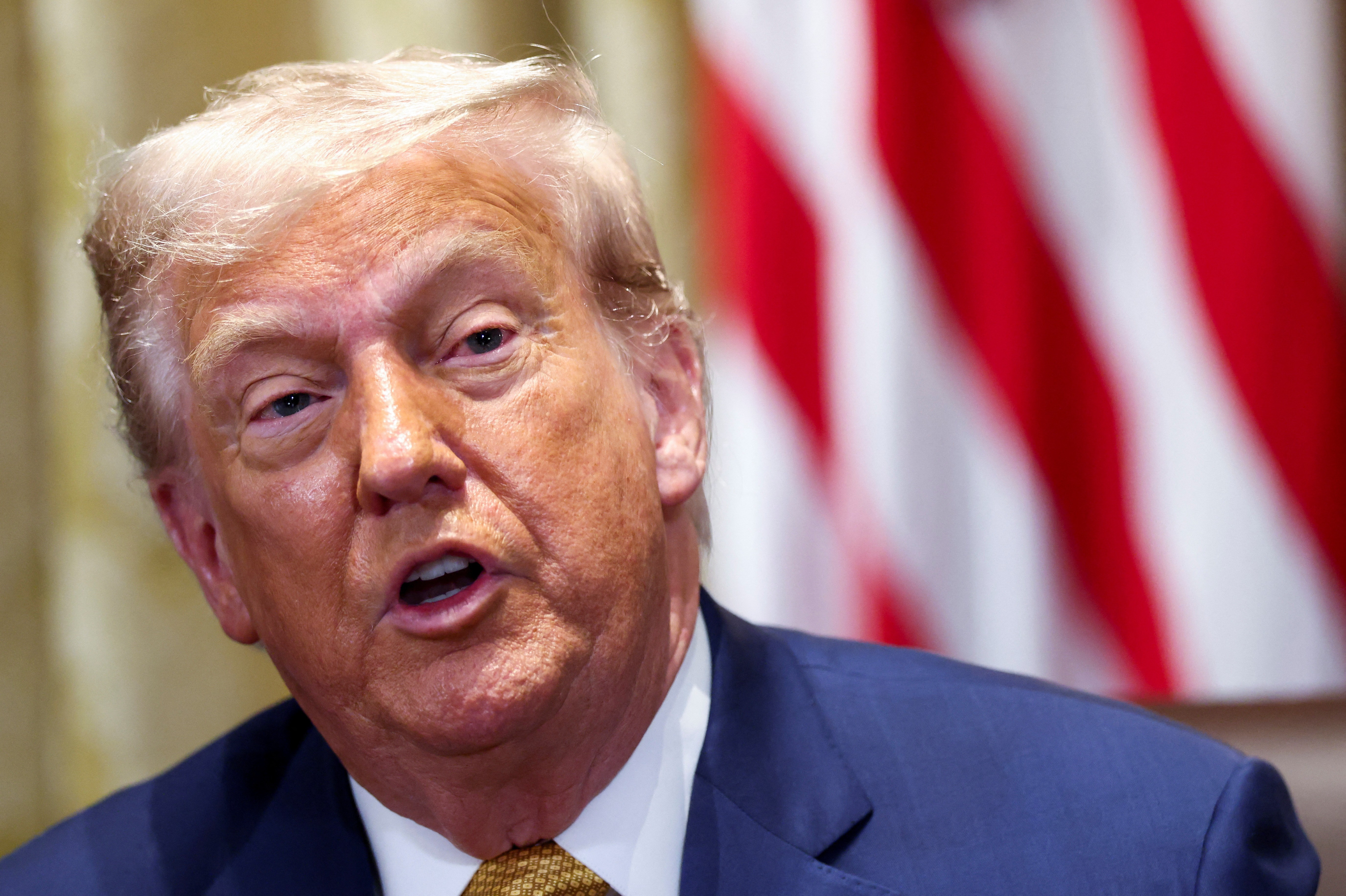Trump diz que tarifa para o Brasil será anunciada entre hoje e amanhã