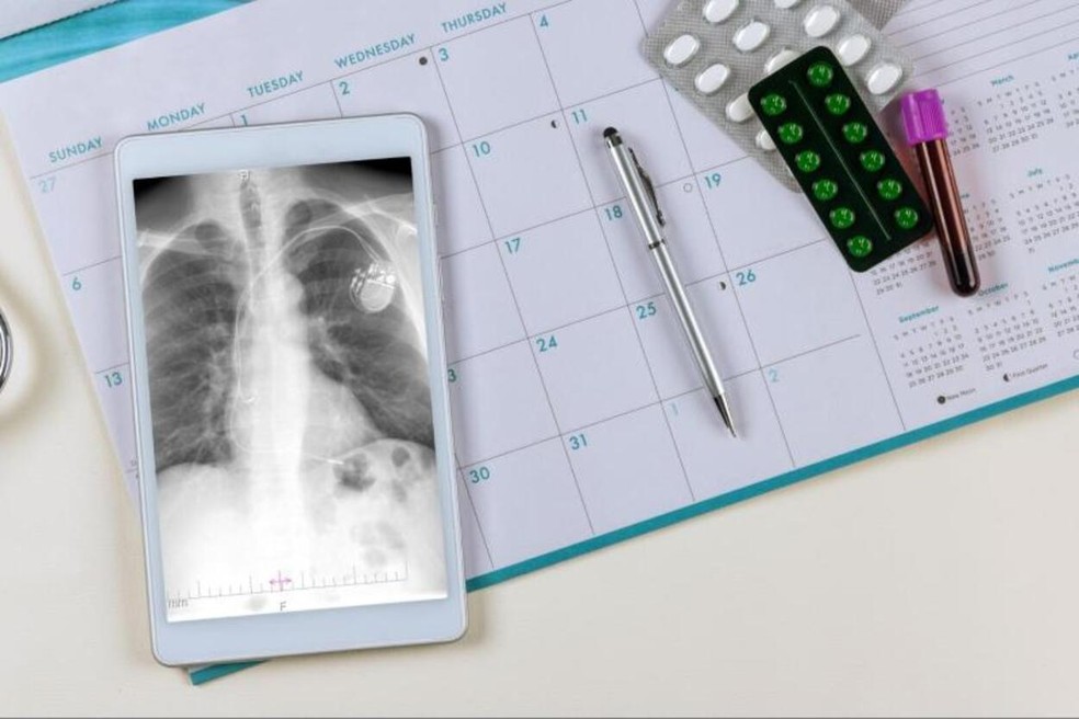 Atualmente, o tratamento da tuberculose exige a ingestão diária de quatro antibióticos em forma de comprimido, por no mínimo seis meses — Foto: Envato/ Divulgação