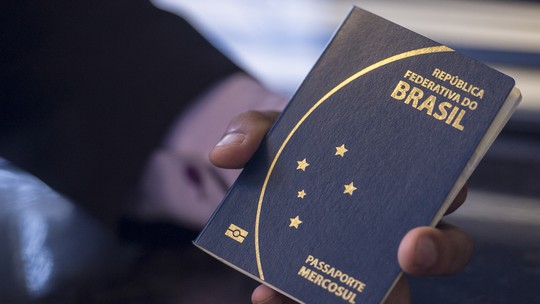 PF retoma agendamentos online para emissão de passaportes - Foto: (Agência Brasil)
